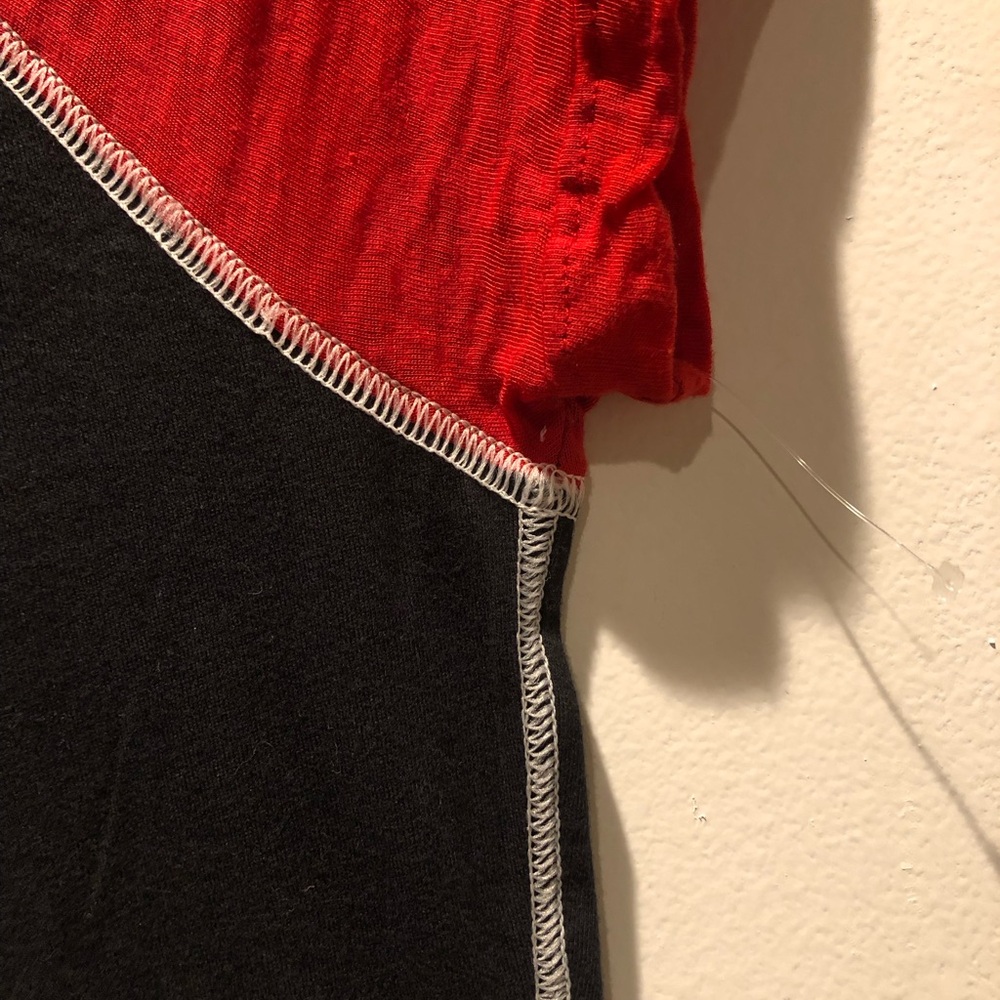 American Fighter  Red and Black Training Tee NWOT - Picture 6 of 6